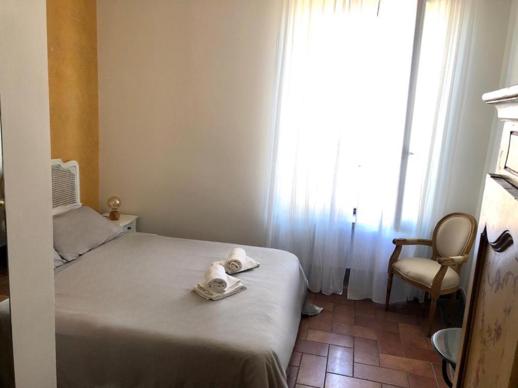 S. Faustino Rooms Viterbo Luaran gambar